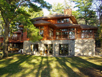 2002-04-20_Gull_Lake_cabin_4200032