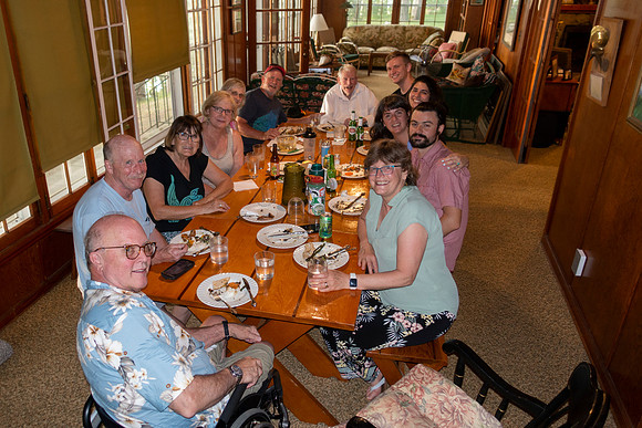 2021_Dad_at_McNallys_3963